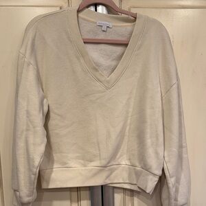 Beyond Yoga small cream v neck sweatshirt